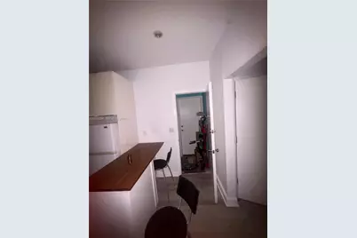 637 12th St #6, Miami Beach, FL 33139 - Photo 4