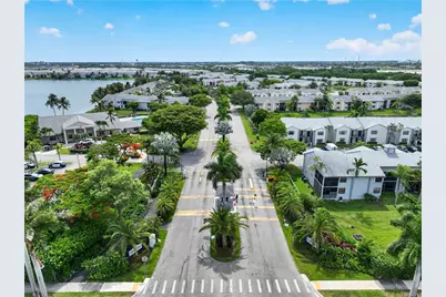 889 Hamilton Dr #889E, Homestead, FL 33034 - Photo 42