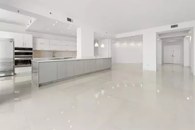 808 Brickell Key Dr #304, Miami, FL 33131 - Photo 14