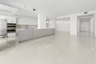 808 Brickell Key Dr, Miami, FL 33131 - Photo 14