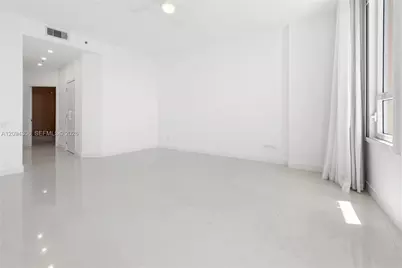 808 Brickell Key Dr #304, Miami, FL 33131 - Photo 28