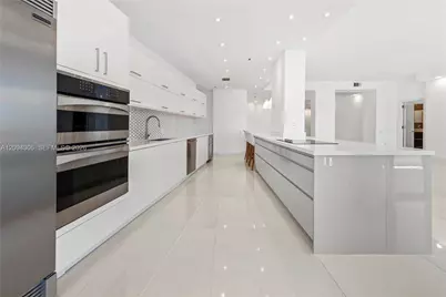 808 Brickell Key Dr #304, Miami, FL 33131 - Photo 12