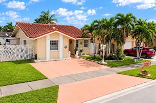 2421 SW 142nd Pl, Miami, FL 33175 - Photo 1