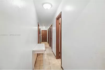 19901 Highland Lakes Blvd, Miami, FL 33179 - Photo 30