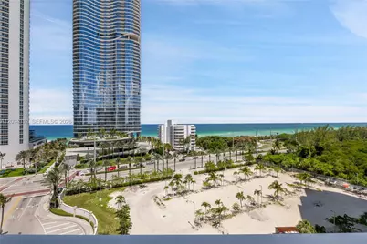 100 Bayview Dr #1008, Sunny Isles Beach, FL 33160 - Photo 34
