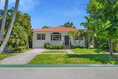 4529 Royal Palm Ave #4529, Miami Beach, FL 33140 - Photo 1
