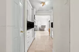 1061 Cedar Creek Way, Davie, FL 33325 - Photo 34
