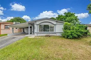 2637 Nassau Dr, Miramar, FL 33023 - Photo 2