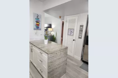 8891 Sunrise Lakes Blvd #302, Sunrise, FL 33322 - Photo 12