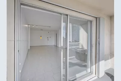 400 Kings Point Dr #523, Sunny Isles Beach, FL 33160 - Photo 20