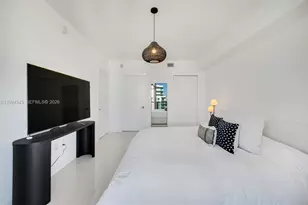 488 NE 18th St, Miami, FL 33132 - Photo 16