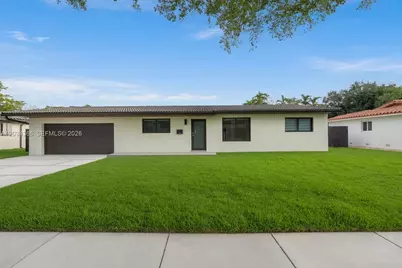 14515 Mahogany Ct, Miami Lakes, FL 33014 - Photo 2