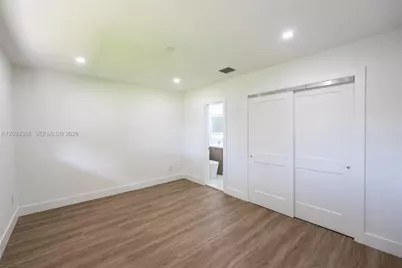 14515 Mahogany Ct, Miami Lakes, FL 33014 - Photo 18