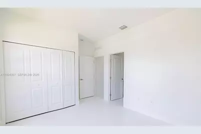 2045 SW 155th Ave, Miami, FL 33185 - Photo 4