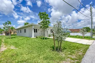707 NW 2nd Terrace, Pompano Beach, FL 33060 - Photo 2