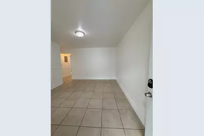 749 NW 60th St #3, Miami, FL 33127 - Photo 8