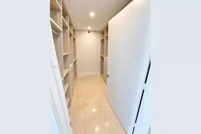 17301 Biscayne Blvd #211, North Miami Beach, FL 33160 - Photo 18