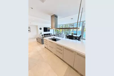 17301 Biscayne Blvd #211, North Miami Beach, FL 33160 - Photo 6