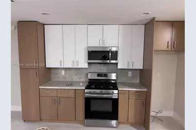 83 Gables Blvd, Weston, FL 33326 - Photo 6
