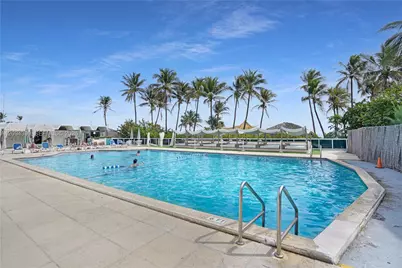 5101 Collins Ave #11J, Miami Beach, FL 33140 - Photo 6