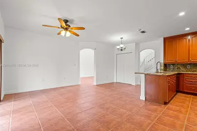 16148 SW 143rd St, Miami, FL 33196 - Photo 12