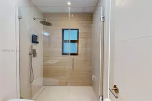 1277 SW 19th St, Miami, FL 33145 - Photo 24