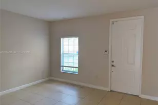 4146 NE 26th St, Homestead, FL 33033 - Photo 2