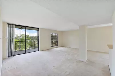 5550 NW 44th St #417B, Lauderhill, FL 33319 - Photo 2