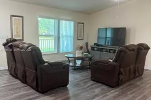 1201 Banjo Ct, Labelle, FL 33935 - Photo 2