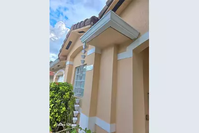 21524 SW 89th Path, Cutler Bay, FL 33189 - Photo 4