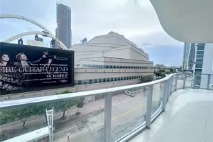1400 Biscayne Blvd, Miami, FL 33132 - Photo 12