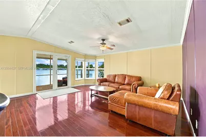 3054 Lakeshore Dr, Dania Beach, FL 33312 - Photo 12