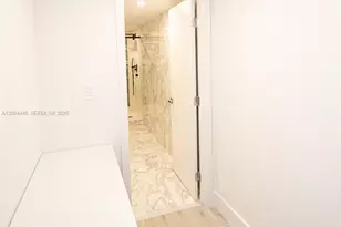 18081 Biscayne Blvd, Aventura, FL 33160 - Photo 20