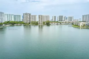 18081 Biscayne Blvd, Aventura, FL 33160 - Photo 30