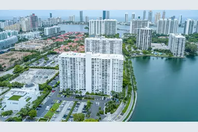 18081 Biscayne Blvd #503, Aventura, FL 33160 - Photo 34