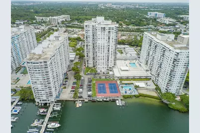 18081 Biscayne Blvd #503, Aventura, FL 33160 - Photo 36