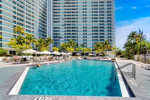 100 Bayview Dr, Sunny Isles Beach, FL 33160 - Photo 30