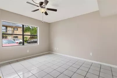 2655 W 67th Pl #14-13, Hialeah, FL 33016 - Photo 12