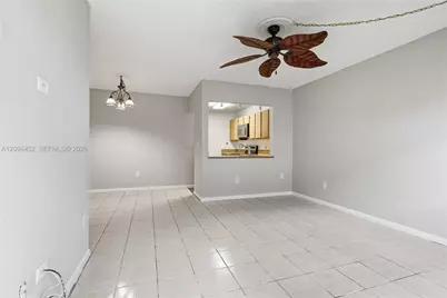2655 W 67th Pl #14-13, Hialeah, FL 33016 - Photo 8