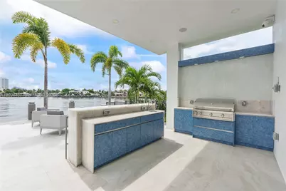 350 Circle Dr, Pompano Beach, FL 33062 - Photo 18