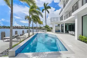 350 Circle Dr, Pompano Beach, FL 33062 - Photo 12