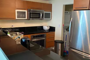 253 NE 2nd St, Miami, FL 33132 - Photo 20
