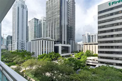 951 Brickell Ave #605, Miami, FL 33131 - Photo 14