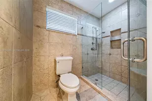 20011 NE 25th Ave, Miami, FL 33180 - Photo 30