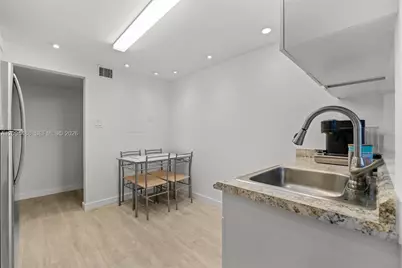 16565 NE 26th Ave #4D, North Miami Beach, FL 33160 - Photo 8