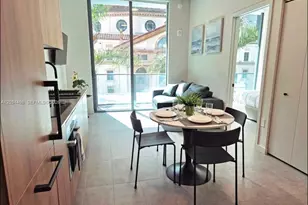 121 NE 5th St, Miami, FL 33132 - Photo 4