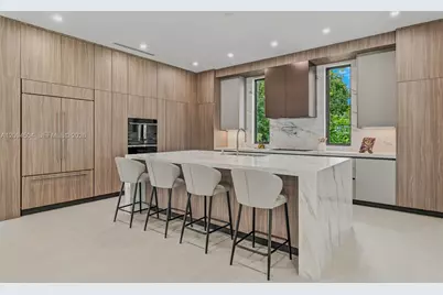 6255 SW 69th St, South Miami, FL 33143 - Photo 14