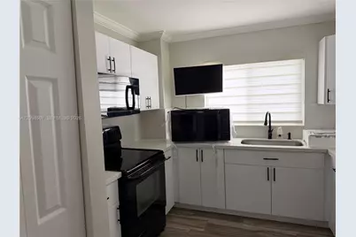 12694 NW 8th Trl, Miami, FL 33182 - Photo 10