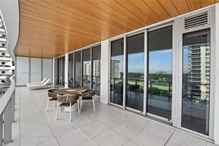 5775 Collins Ave, Miami Beach, FL 33140 - Photo 22