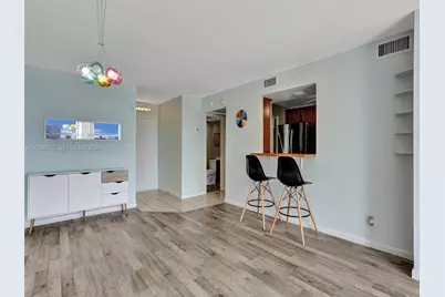 2001 Atlantic Shores Blvd #419, Hallandale Beach, FL 33009 - Photo 4